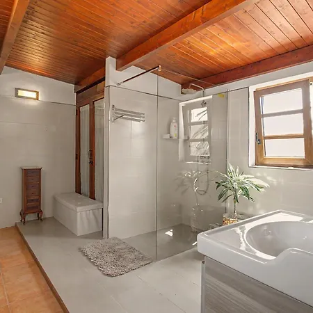 Apartman Casa Emblematica Miranda - 1 *
